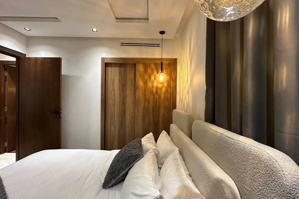 شقة Sunny 2 Bedrooms - By Appartali